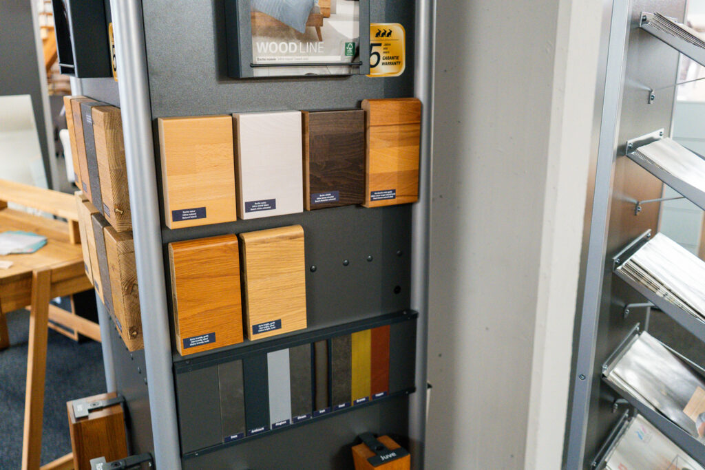 Gomesia-Schlafzimmer-1