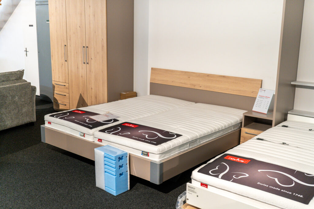 Gomesia-Schlafzimmer-4